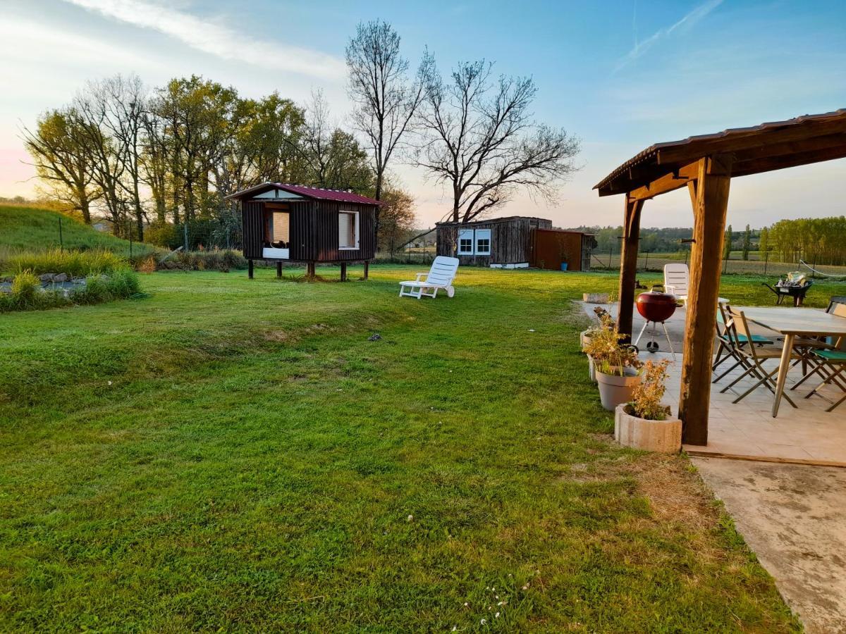 Cocooning Au Saut Du Loup Bed & Breakfast Lavergne  Exterior photo
